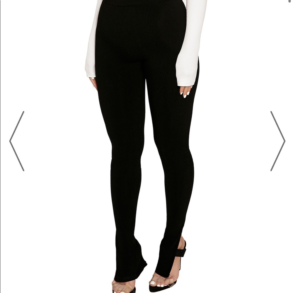 NAKED WARDROBE LEGGINGS